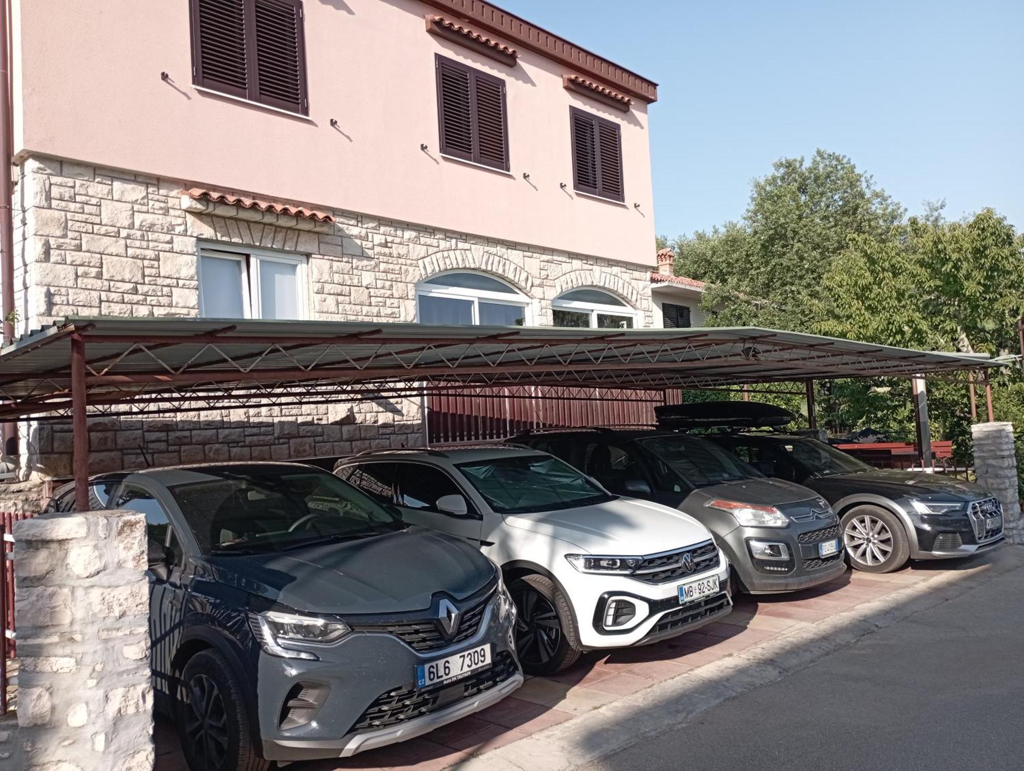 Apartman Sole Daire Karigador Dış mekan fotoğraf